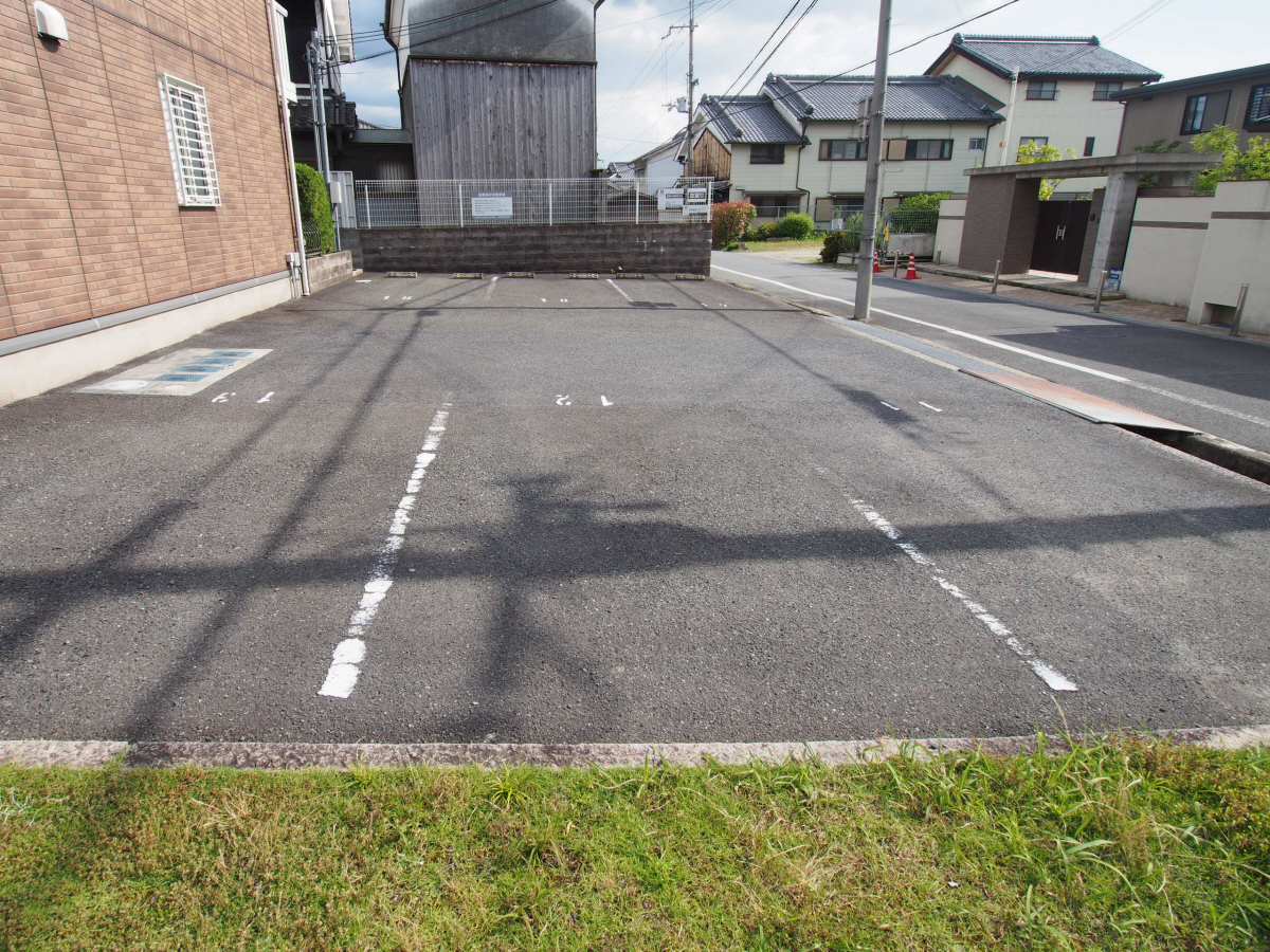 駐車場 写真14