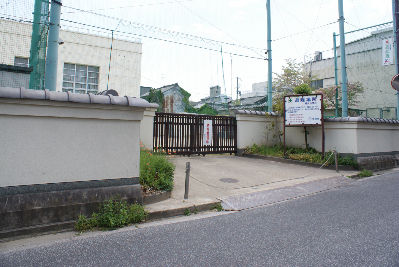 椿井小学校まで581m (徒歩8分) 写真21