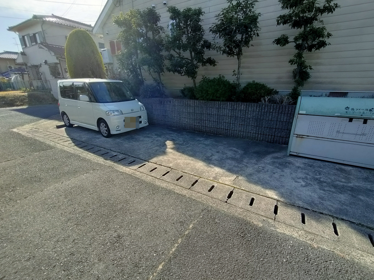 駐車場 写真14