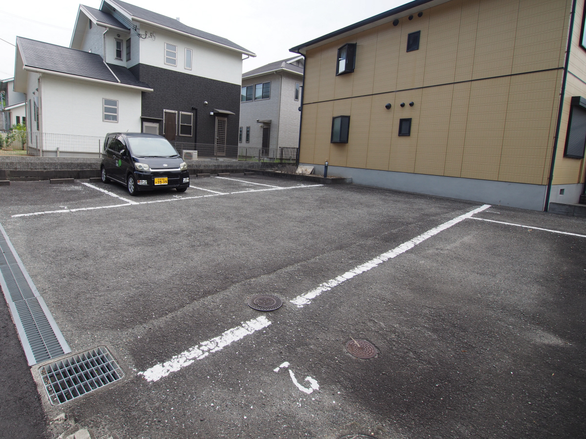 駐車場 写真14