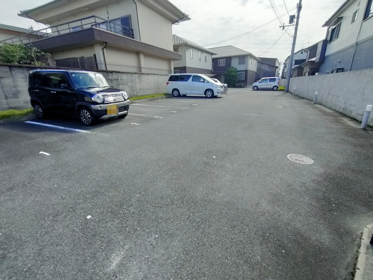 駐車場 写真15
