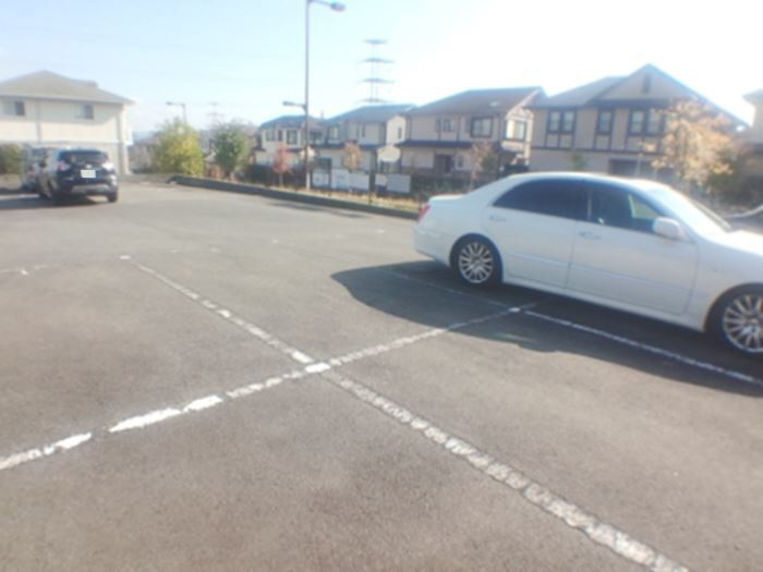 駐車場 写真14
