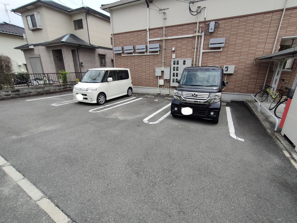 駐車場 写真15