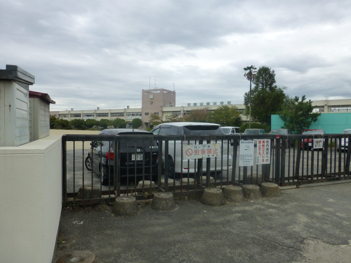 郡山南小学校まで936m (徒歩12分) 写真21