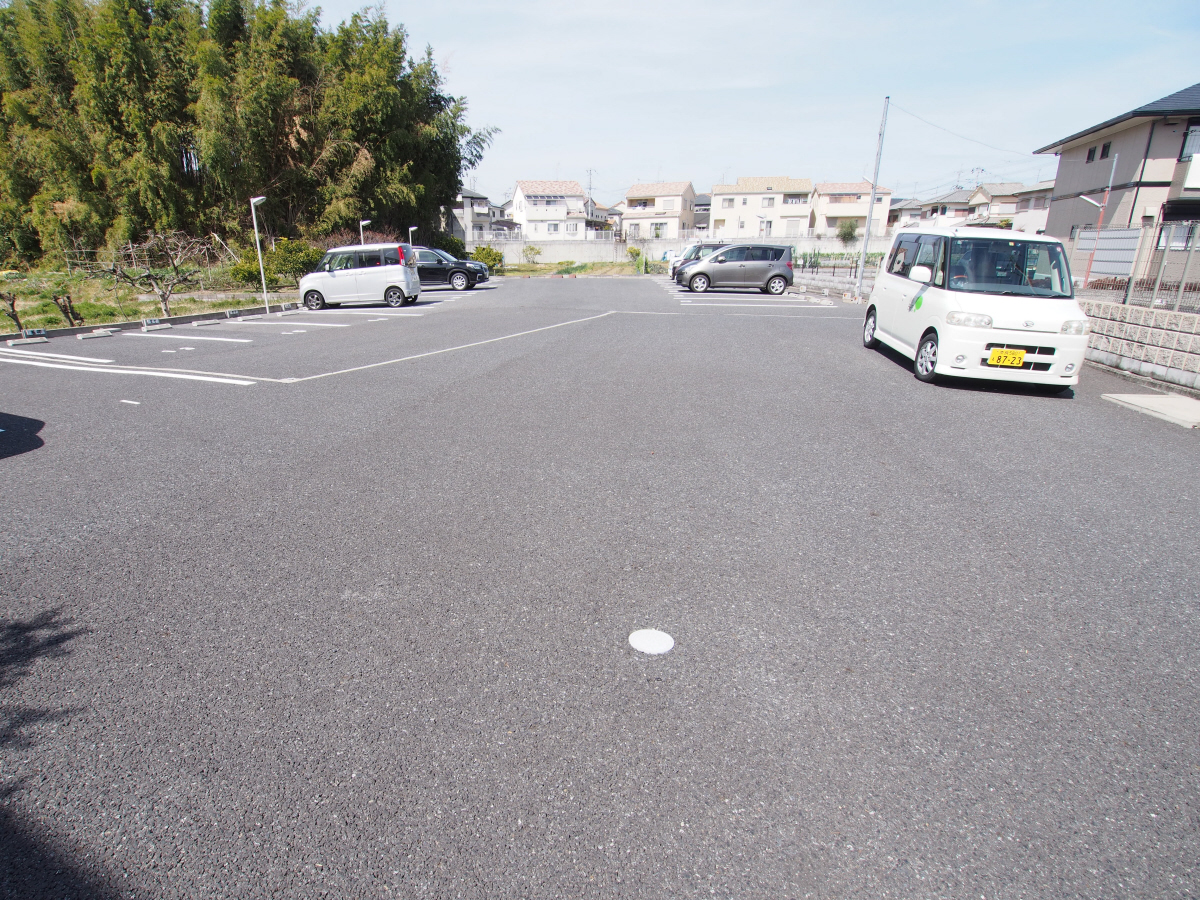 駐車場 写真17