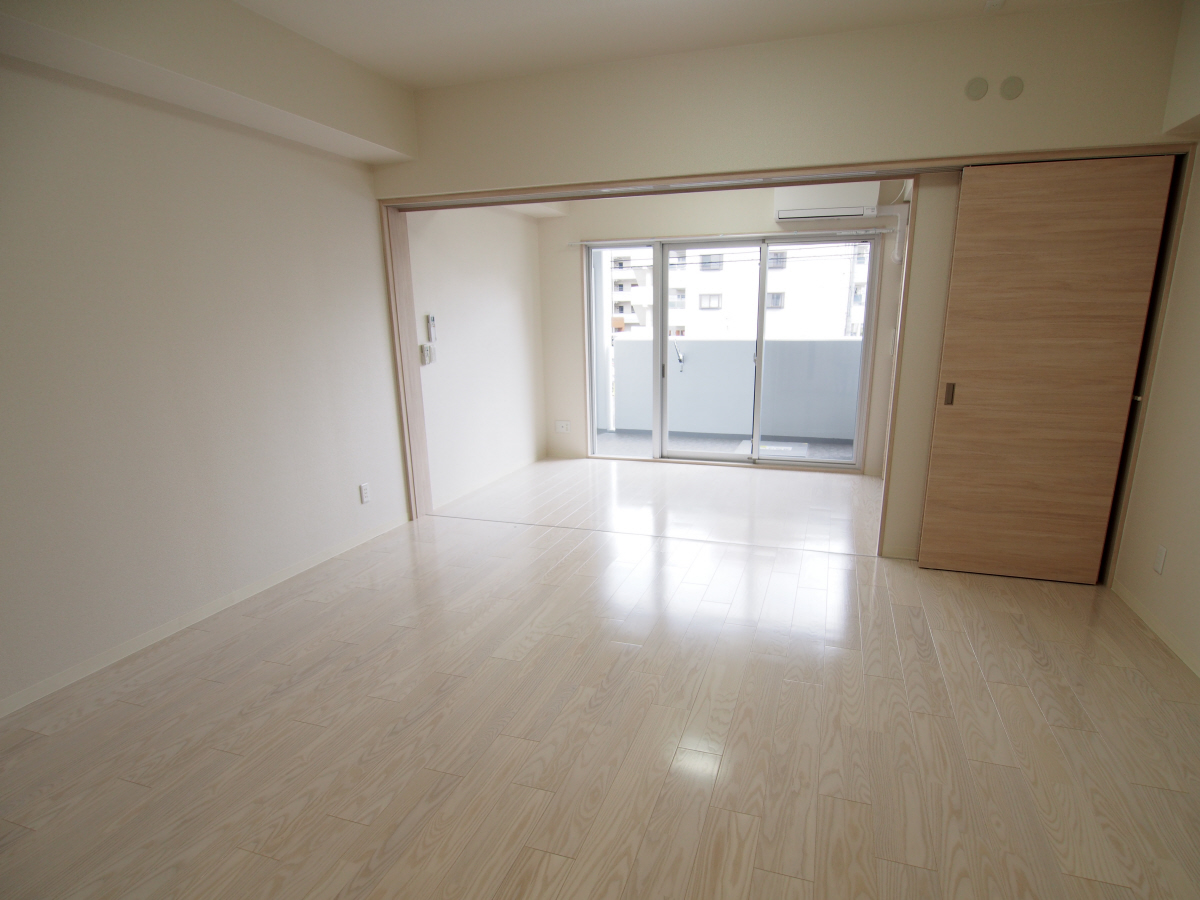 リビング 反転タイプ写真 写真2