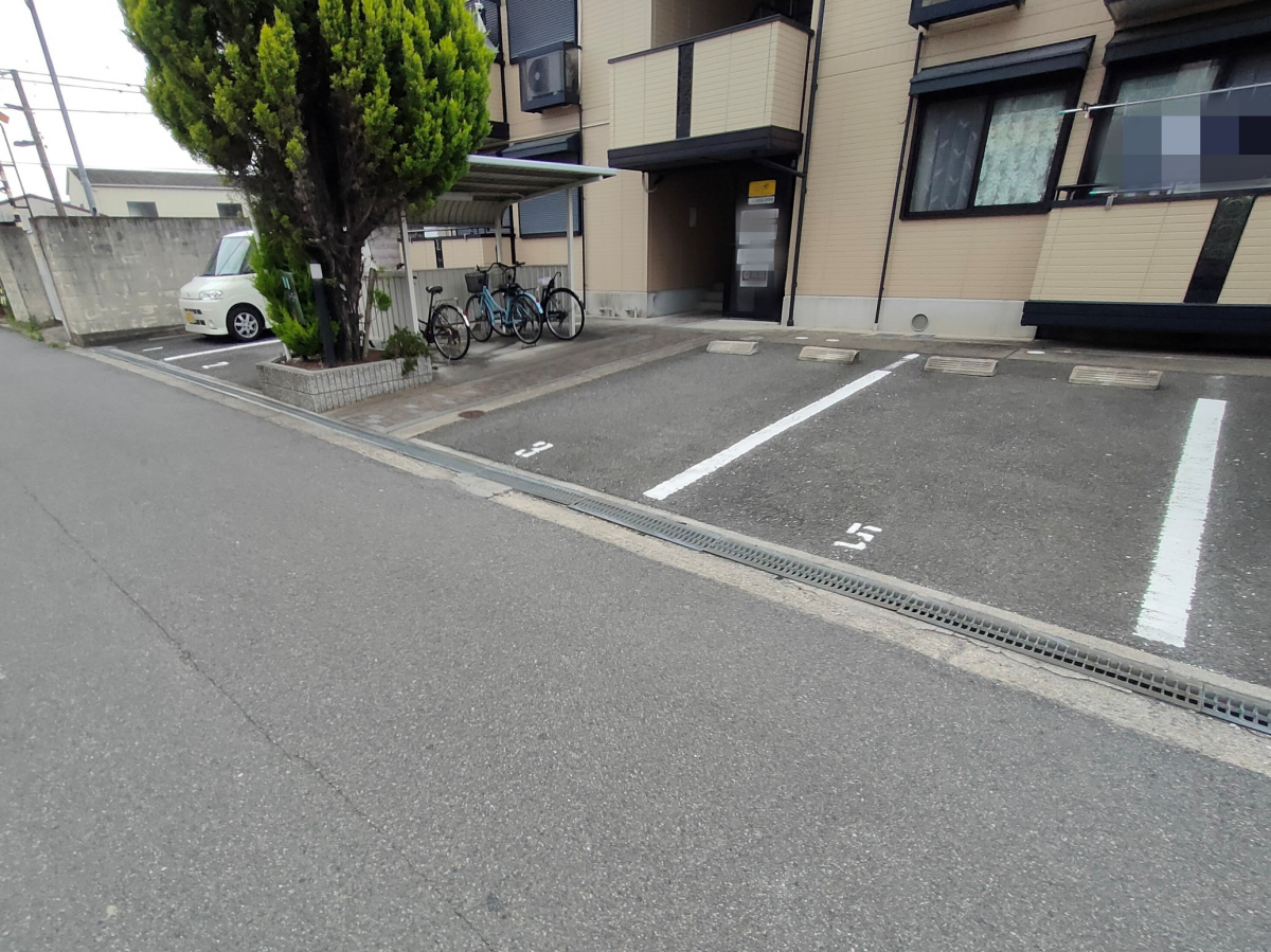 駐車場 写真15