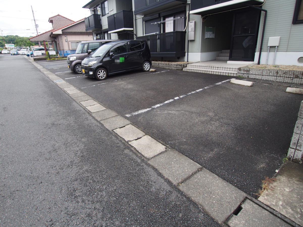 駐車場 写真17