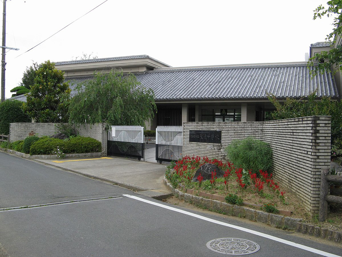 聖徳中学校まで877m (徒歩11分) 写真22