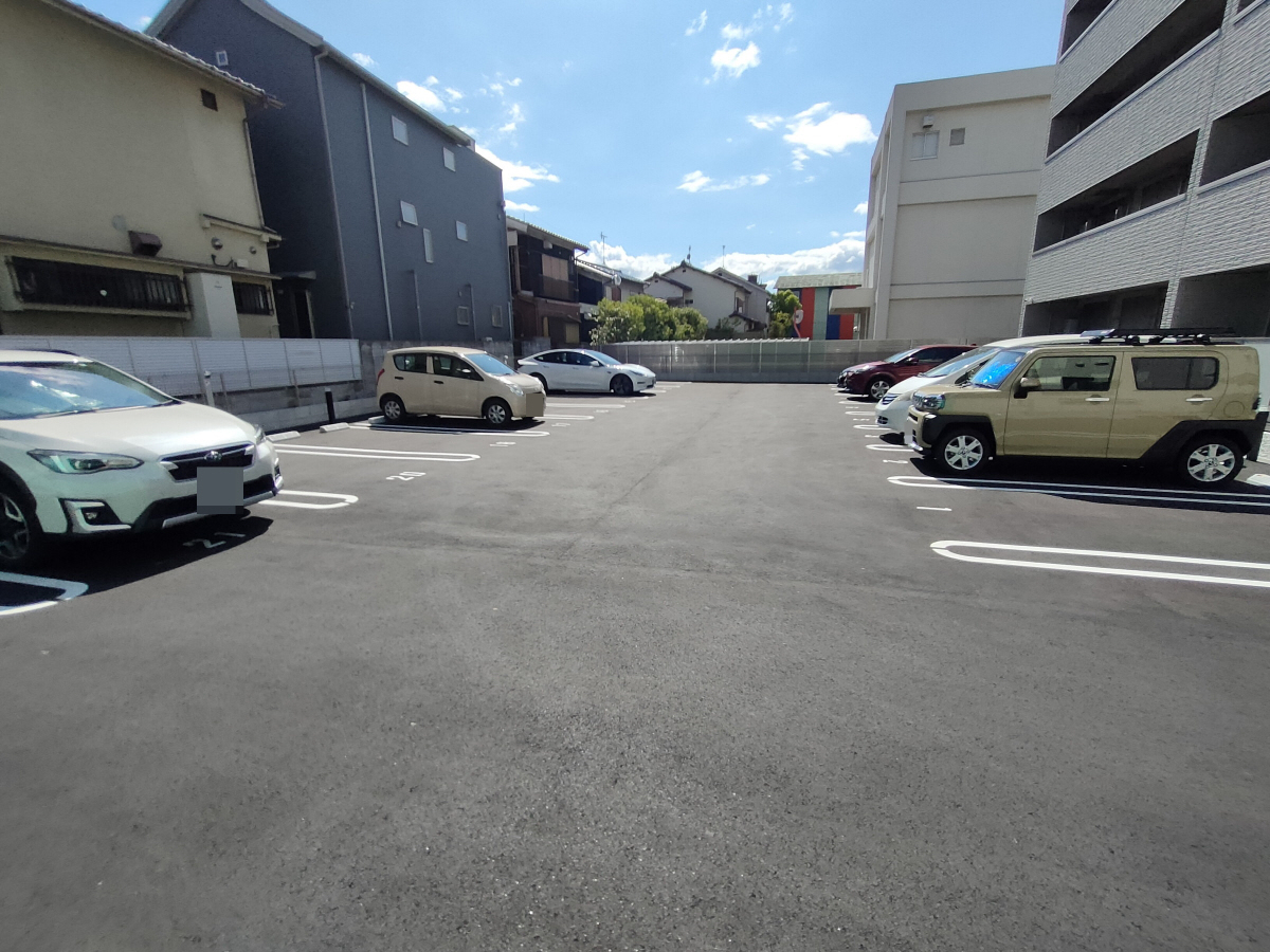 駐車場 写真14