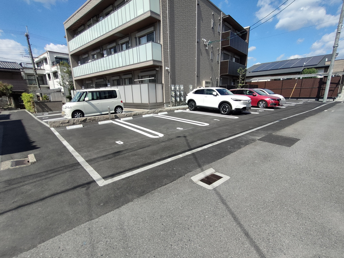 駐車場 写真14