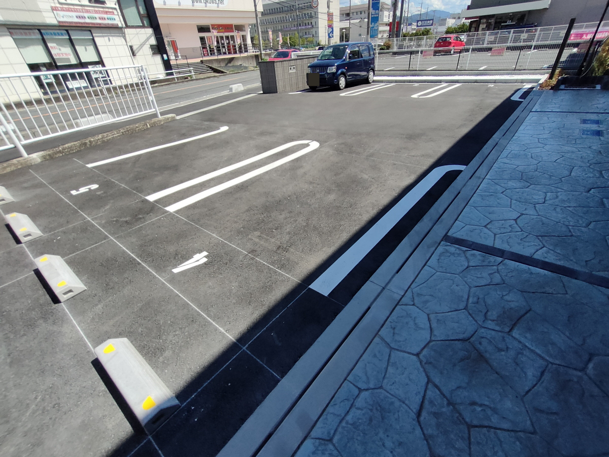 駐車場 写真15