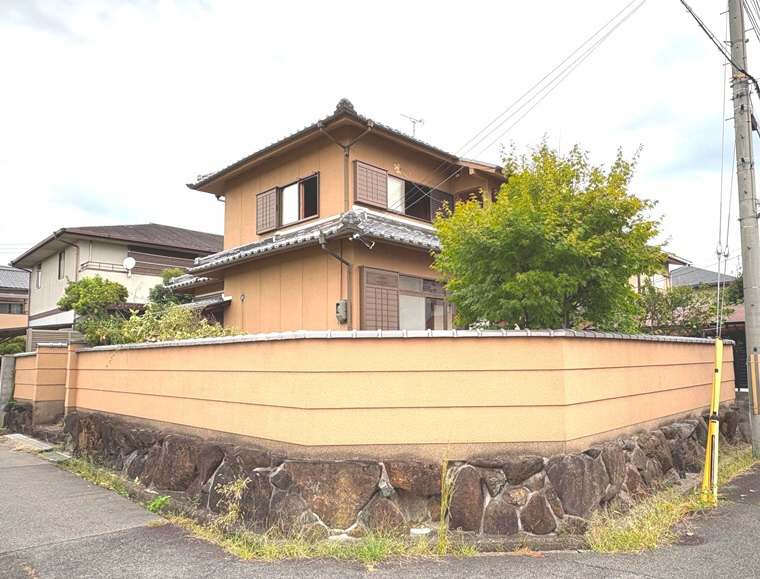 西ノ京町戸建【リロ】