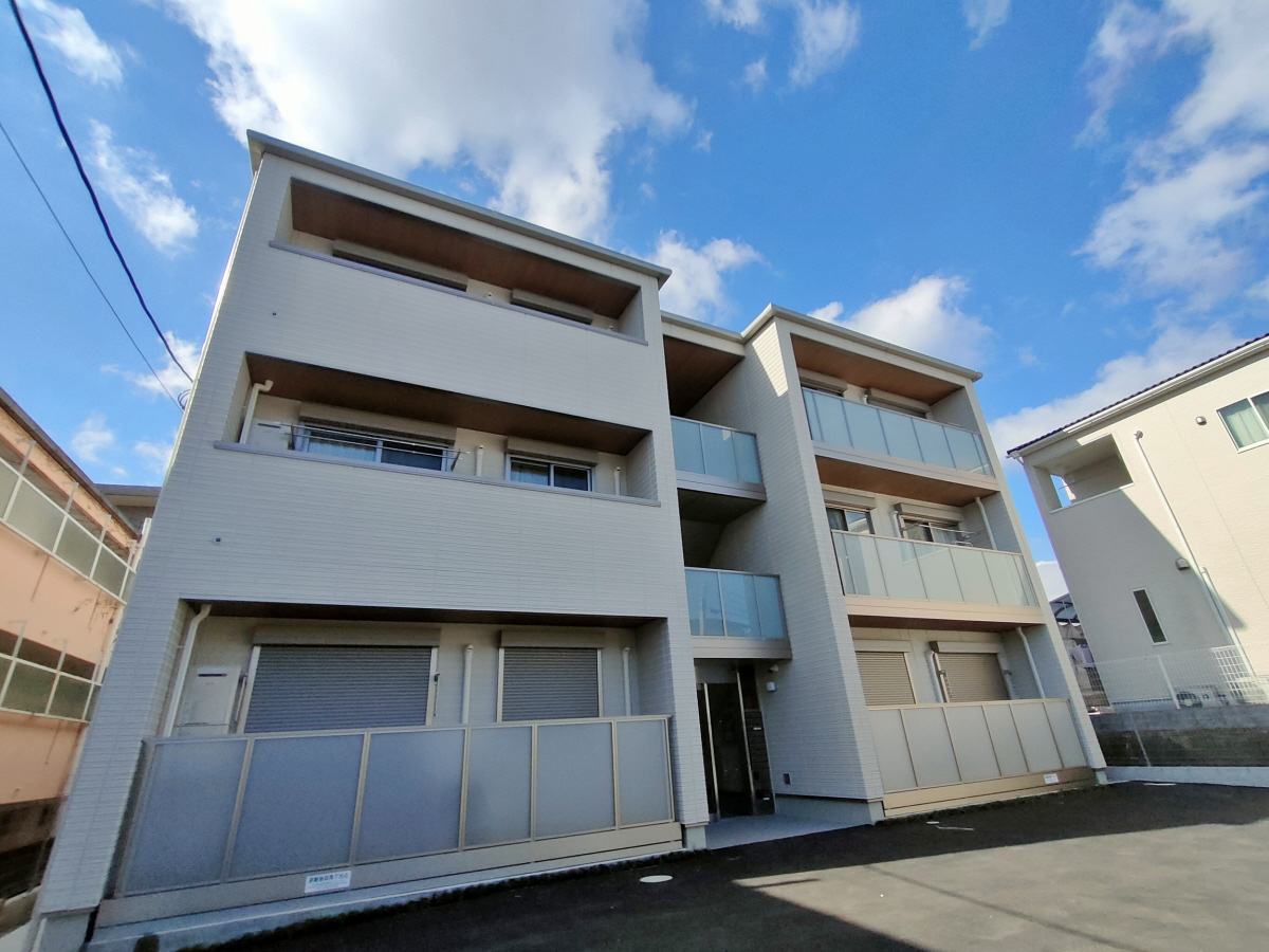 シャーメゾンリアン富雄元町